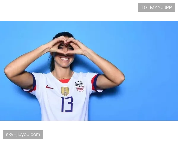 亚历克斯·摩根训练完顺手买了辆保时捷，说当水喝