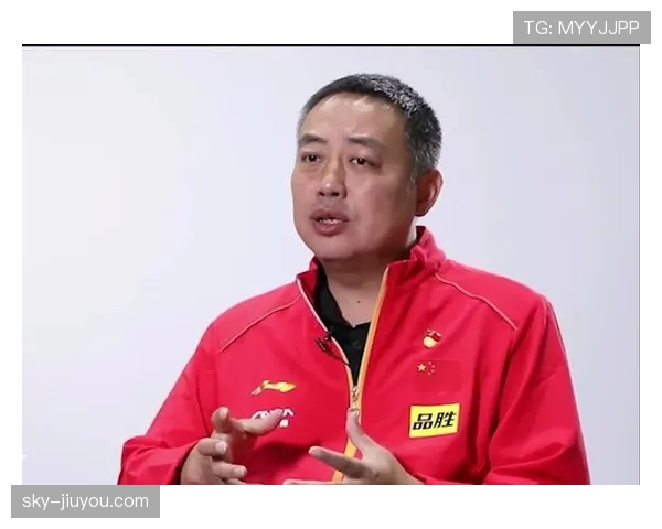 刘国梁这生活节奏，也太不像体育圈的人了，吃个早餐都像拍大片